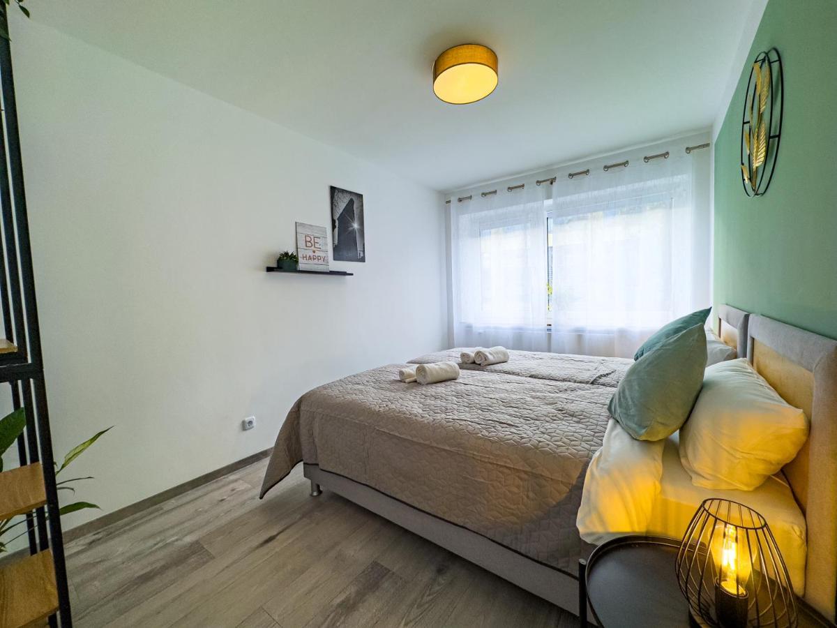 Immostay #6 - Ferienhaus 4 Zimmer Fuer 8 Personen, Wifi & Zentrum Бремен Екстер'єр фото